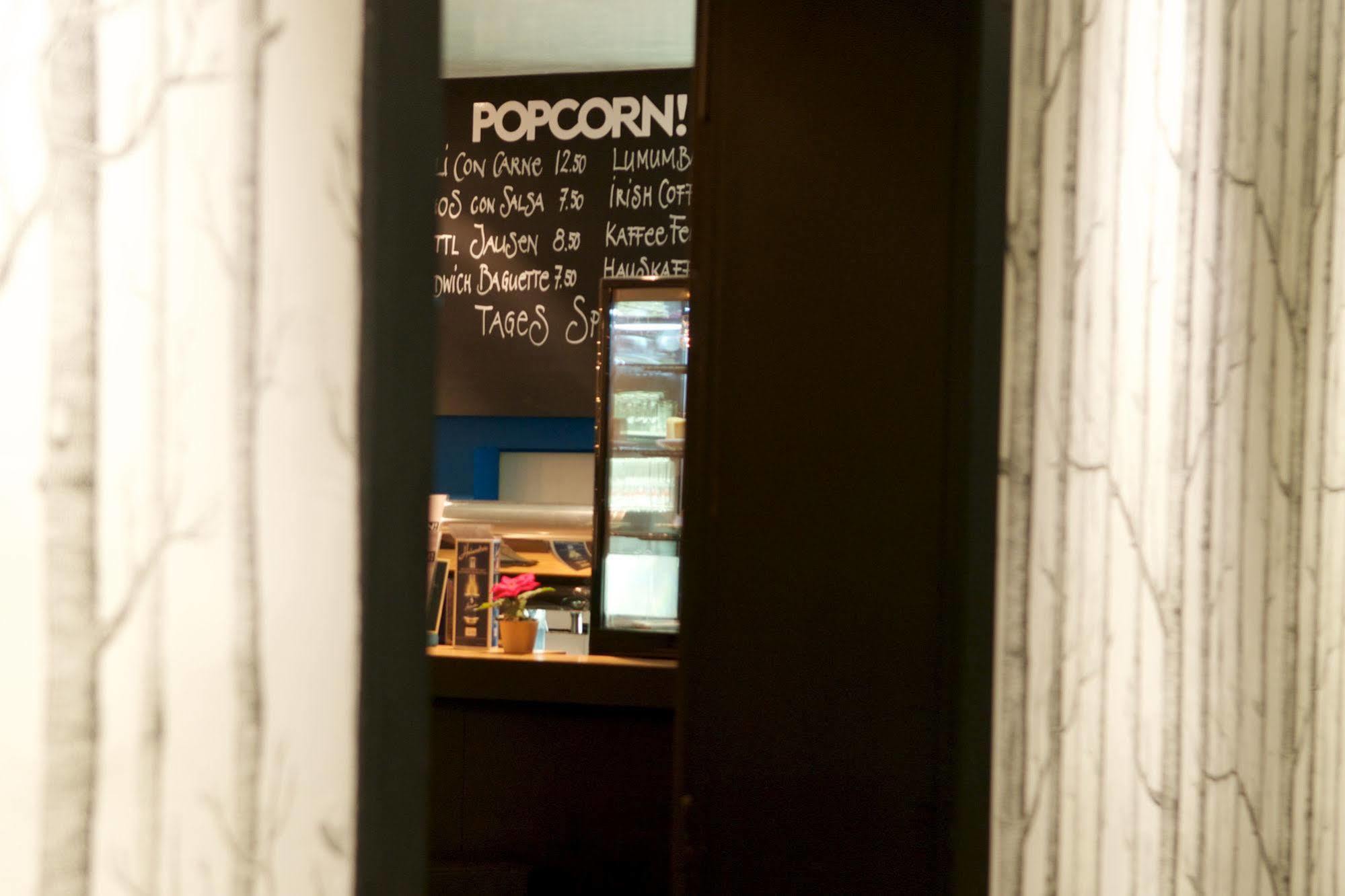Hotel Popcorn!